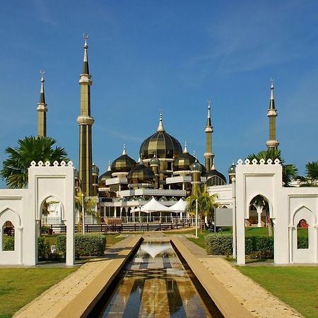 TY Hotel Kuala Terengganu Buitenkant foto
