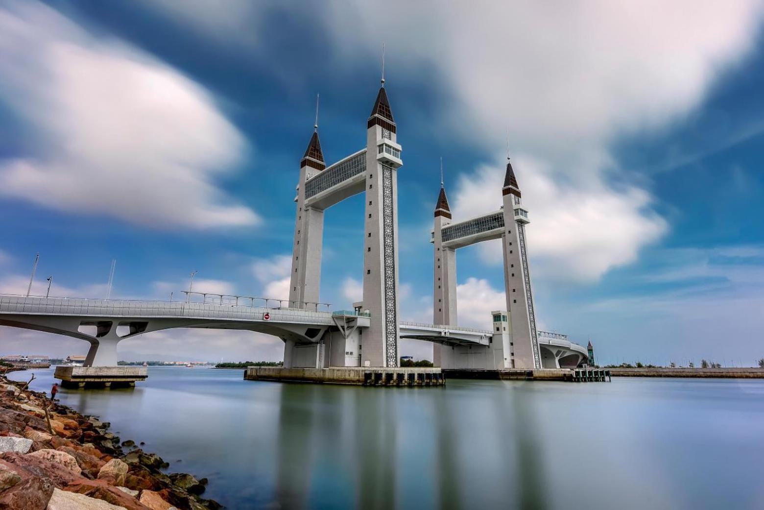 TY Hotel Kuala Terengganu Buitenkant foto